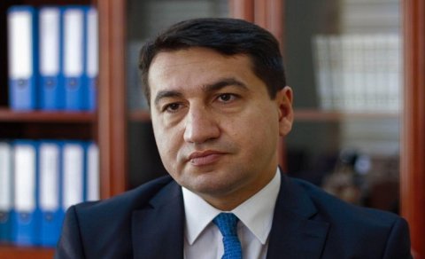 “Sosial media saxta xəbərləri böyüdür” - Hikmət Hacıyev
