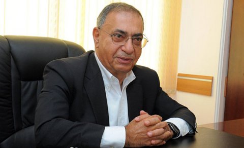 Asim Mollazadə Milli Məclisdə enerji itkisinin azaldılması ilə bağlı təkliflər verib