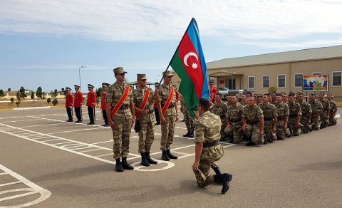 Hərbi xidmətə çağırılanların NƏZƏRİNƏ