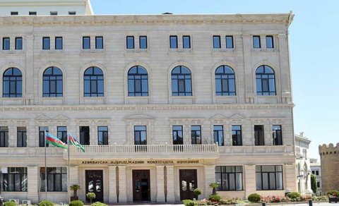 Konstitusiya Məhkəməsi narkotiklərlə bağlı qərar verdi
