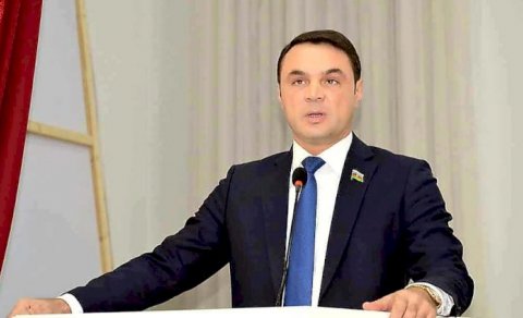Xaçmazın deputatı polisi döydü - Sərxoş imiş