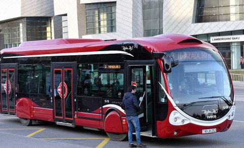 “Baku Bus”ın avtobusu piyadanı vurub öldürdü