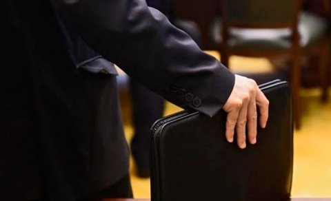 Azərbaycanda daha bir deputatın başına iş gəldi - FOTO