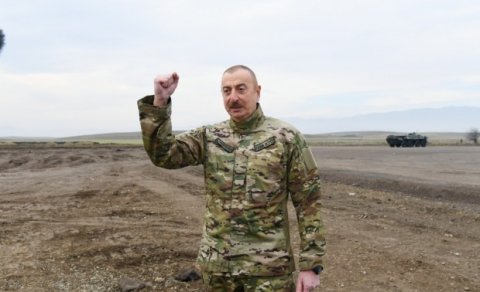 “Ermənilər Kəlbəcəri tərk edərkən buraları dağıdıblar” - Prezident