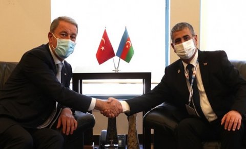 Zakir Həsənov Hulusi Akarla görüşdü