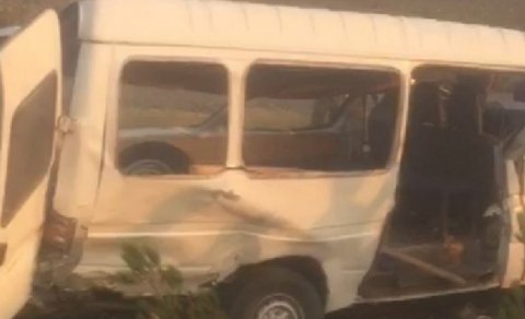 Goranboyda mikroavtobus aşıb, ölən və yaralılar var