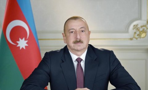 İlham Əliyev Moldova Prezidentini təbrik etdi