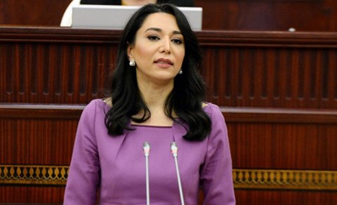 Səbinə Əliyeva: 