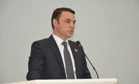 Eldəniz Səlimovun həbsxanada vəziyyəti necədir?