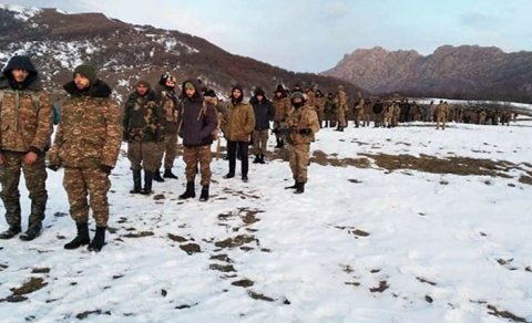 Hadrutda saxlanılan erməni hərbçilərin komandiri mühakimə olunur