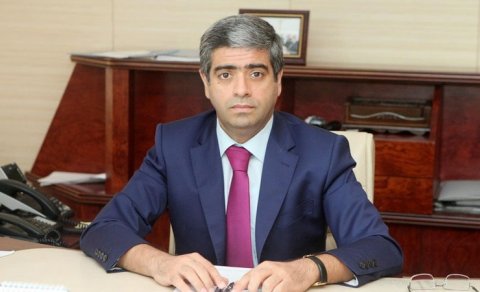Azərbaycanda nazir müavininin atasının kartından pul oğurlandı