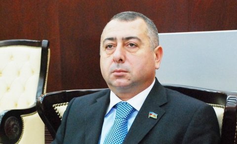 Keçmiş deputatın vəkili koronavirusa yoluxdu - FOTO