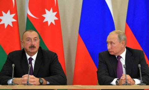 Azərbaycan Prezidenti Vladimir Putini təbrik etdi