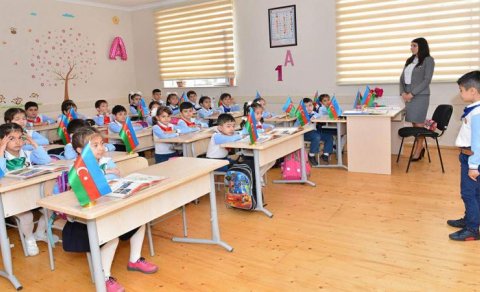 Məktəblərdə ikinövbəli dərslərin səbəbi - Rəsmi açıqlama