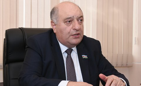 Deputat dərman qiymətlərinə etiraz etdi