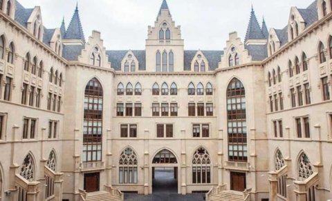 Koronavirusa yoluxmuş şagirdi olan “Baku-Oxford School” fəaliyyətini dayandırmaq istəmir