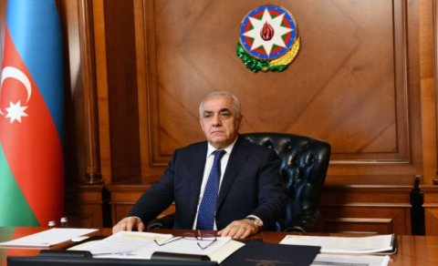 Əli Əsədov növbəti iclas keçirdi