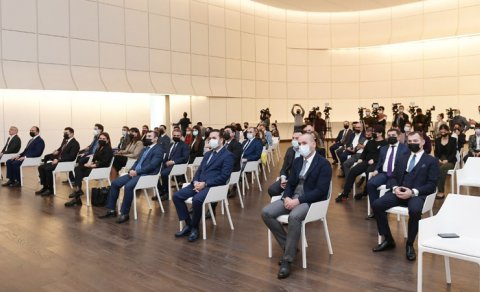 Heydər Əliyev Fondunun dəstəyi ilə hazırlanan www.44days.info portalı təqdim olundu (FOTOLAR)