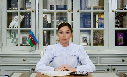 Mehriban Əliyeva Müstəqilliyin Bərpası Günü ilə bağlı paylaşım etdi - FOTO