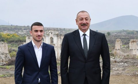 Qarabağın və yığmamızın üzvü Azərbaycan prezidenti ilə görüşdü (FOTO)