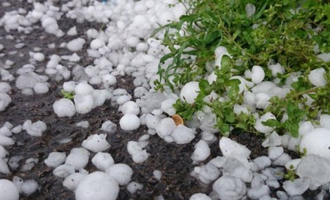 Gədəbəy və Şamaxıya dolu yağdı (FAKTİKİ HAVA)