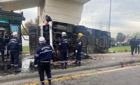 Bakıdakı dəhşətli qəzada yaralananlardan biri də ÖLDÜ