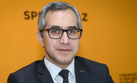 Təhsil eksperti millət vəkilinin saxta vaksin pasportu iddiasına cavab verdi