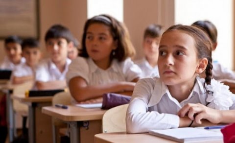 Azərbaycanda daha bir məktəb distant təhsilə keçdi