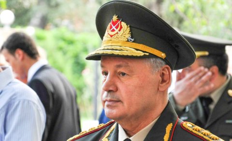 Çexiyada biznesi olan sabiq nazir nə qədər təqaüd alır?