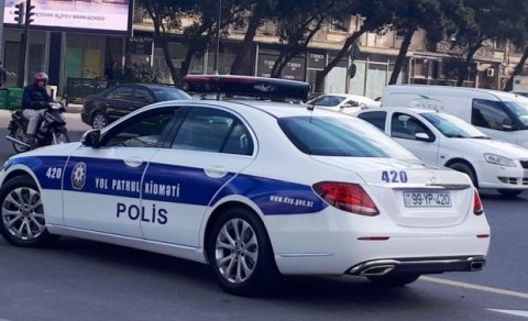 Bakıda bu binanın uçma təhlükəsi yarandı - Yollarda hərəkət məhdudlaşdırılı