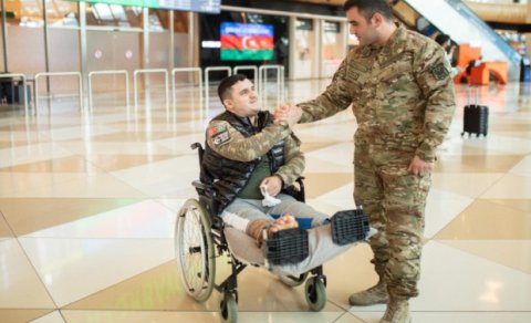 Türkiyəyə göndərilən 10 qazi Vətənə geri döndü