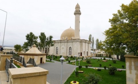 Şamaxıdakı Pirsaat Baba ziyarətgah-məscid kompleksinin açılışı oldu - FOTO