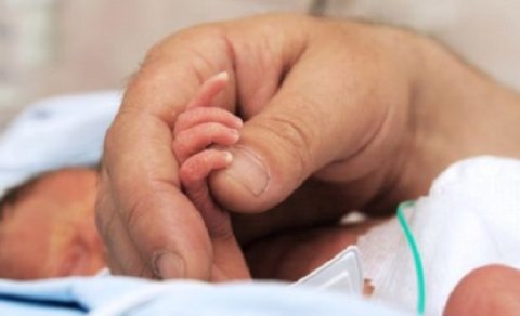 11 yaşlı ananın dünyaya gətirdiyi körpə ÖLDÜ