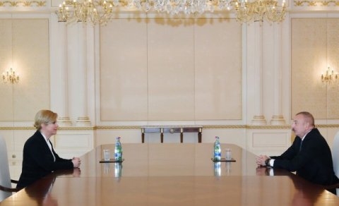 İlham Əliyev Kolinda Qrabar-Kitaroviçi qəbul etdi