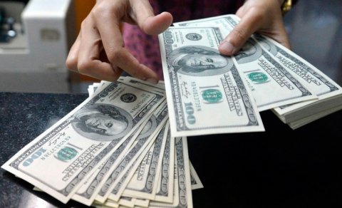 Dollar kreditləri ilə bağlı VACİB QƏRAR: Kompensasiya ödəniləcək