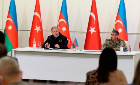 “Zakir Həsənovun süfrəsi çox zəngindir, artıq çəki almışıq” - Hulusi Akar (VİDEO)