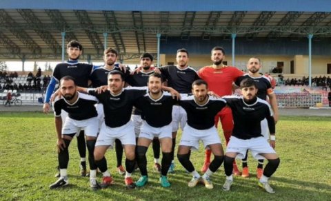 Azərbaycan futbolunda biabırçılıq: komanda üçün 1 manatdan yığdılar