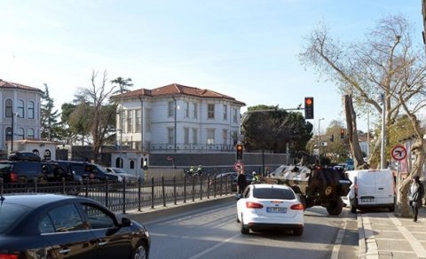 Ərdoğanın iqamətgahının fotosunu çəkən cütlük saxlanıldı