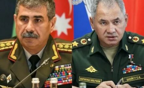 Rusiya Müdafiə naziri sərhəddəki vəziyyətlə bağlı Zakir Həsənova zəng etdi
