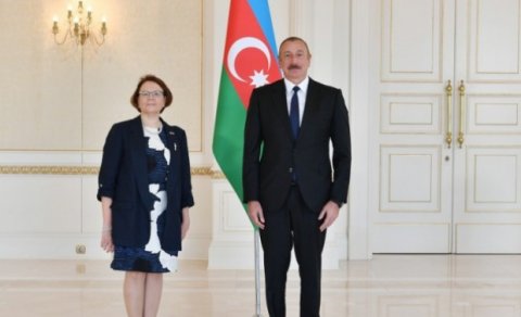 İlham Əliyev bir neçə səfirin etimadnaməsini qəbul edib - FOTO