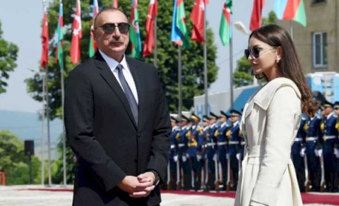 Prezident və birinci xanım şəhid hərbçilərin dəfni ilə bağlı tapşırıqlar verdi