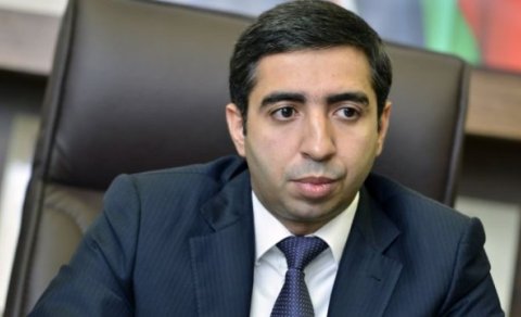 Zaur Əliyev özünə 200 min manatlıq xidməti avtomobil aldı - FOTO