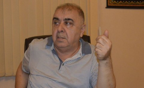 Sabiq deputat 32-ci dəfə Həccə getdi