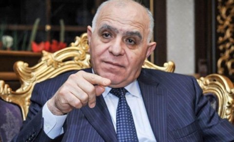 Çayçını şirkət direktoru, oğlunu müavin təyin edib