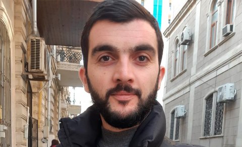 Jurnalist məhkəmədə DÖYÜLDÜ