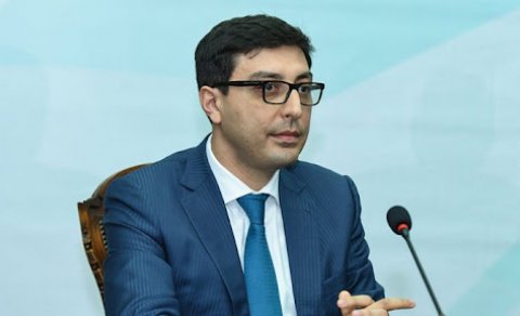 Nazir onu şöbə müdiri təyin etdi (FOTO)