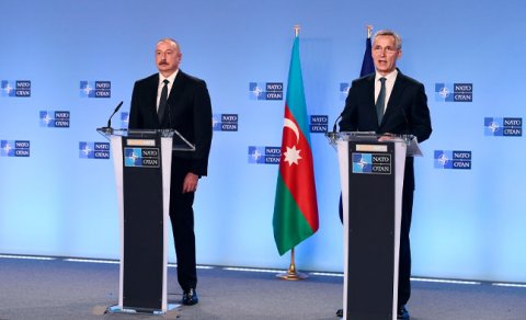 Prezident NATO Baş katibi ilə birgə mətbuat konfransı keçirdi