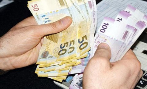 Fəxri adlara görə verilən təqaüd artırıldı