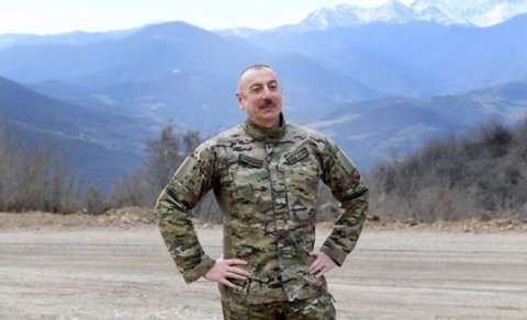 İlham Əliyev onu təbrik edənlərə təşəkkür etdi