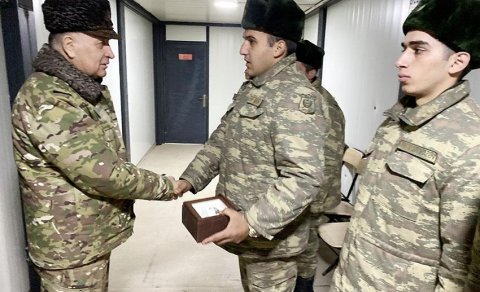 Laçında yerləşən hərbi hissələrin döyüş hazırlığı YOXLANILDI (FOTOLAR)